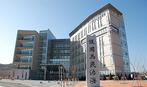 12e002900e6d48b097e2a88a25b3bea2_1558934165_4387.jpg