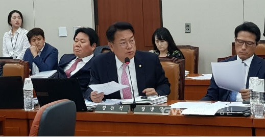 cc99042ab7cb3829acef6cd57ed1556a_1571462454_4852.jpg