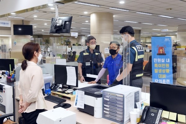 ef95a173bc9c1fcc9c2f1b019d906eba_1638875392_1716.jpg ef95a173bc9c1fcc9c2f1b019d906eba_1638875392_1716.jpg