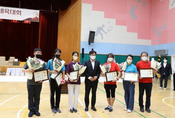 1926dd08fe70534073650d9fda7109f8_1663245684_7649.jpg 1926dd08fe70534073650d9fda7109f8_1663245684_7649.jpg