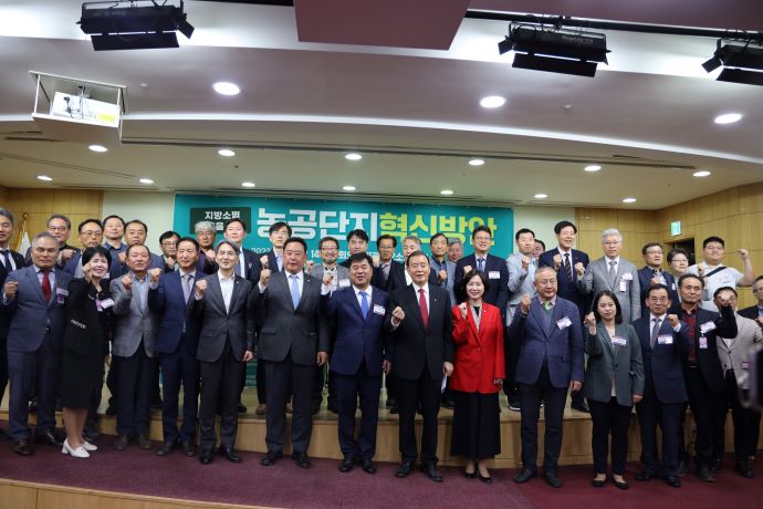 9ec8b7415e73c193fe5cf61f645eece7_1682683425_9969.jpg 9ec8b7415e73c193fe5cf61f645eece7_1682683425_9969.jpg